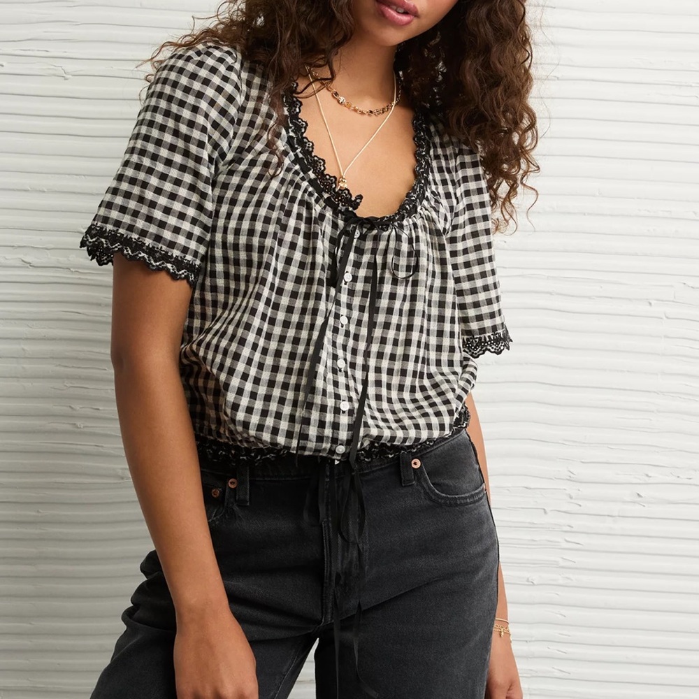 AE Short Sleeve Gingham Buttom Up Blouse